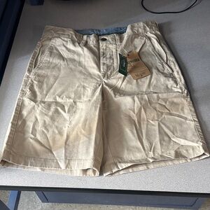 L.L. Bean Men's Khaki Flat Front Shorts